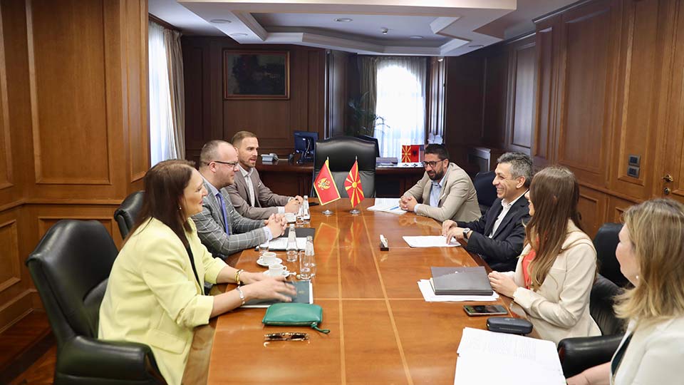 Ministri Mexhiti në takim bilateral me ministrin e Ekologjisë së Malit të Zi, Damjan Çulafiq