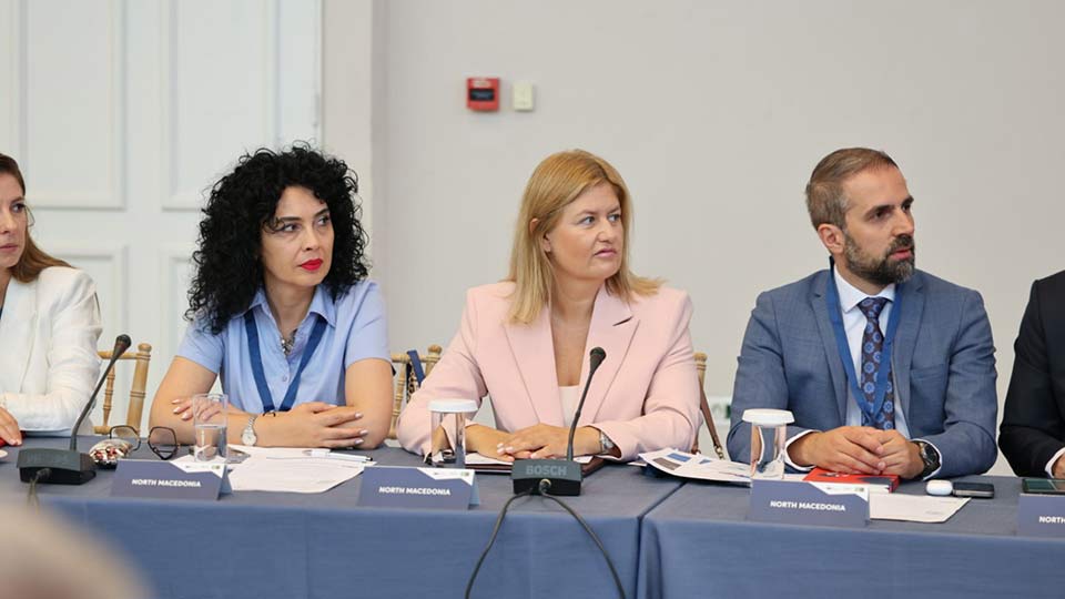 Takimi joformal ministror i komunitetit të energjisë në Athinë