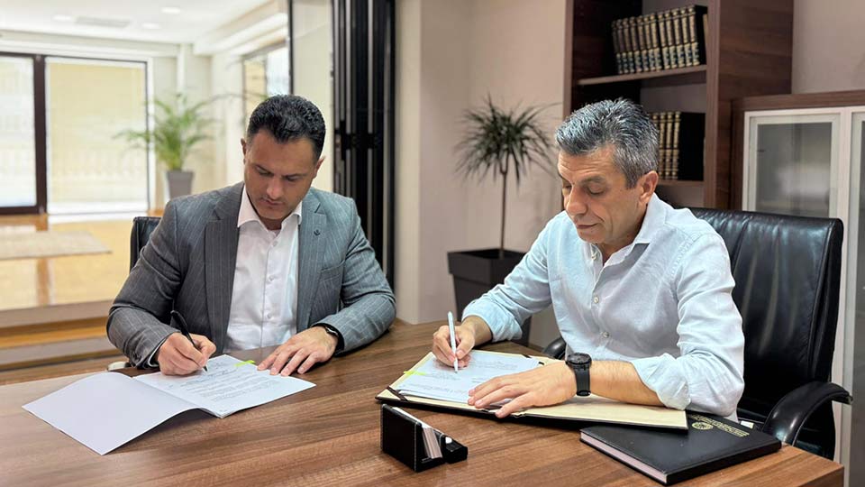 Ministri Mexhiti dhe kryetari Sejdiu nënshkruan marrëveshje për rregullimin e shtratit të lumit në Zhelinë