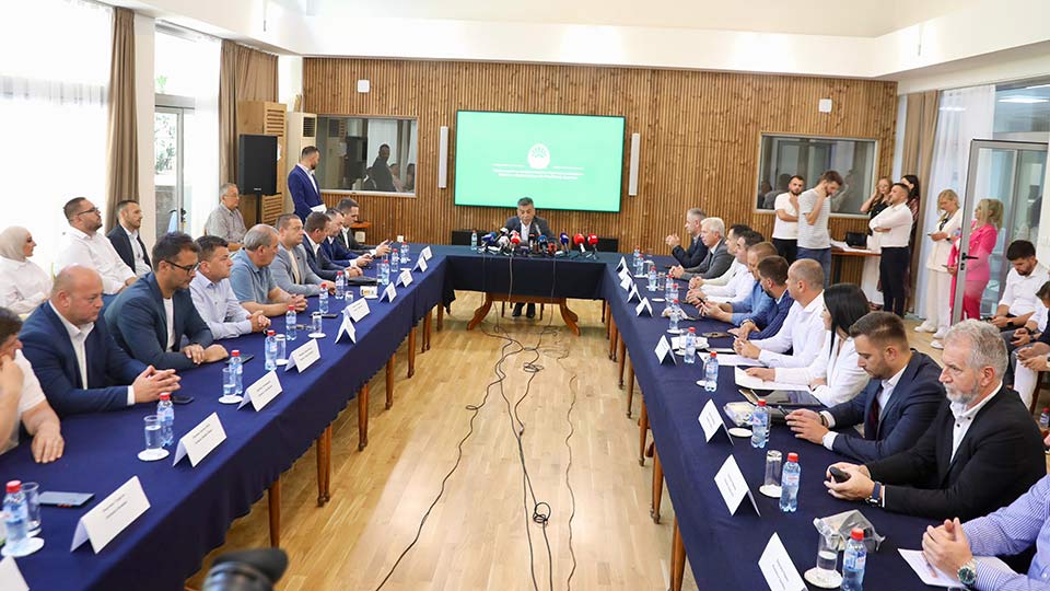Mbështetje prej 227 milionë denarësh për 43 projekte në 33 komuna