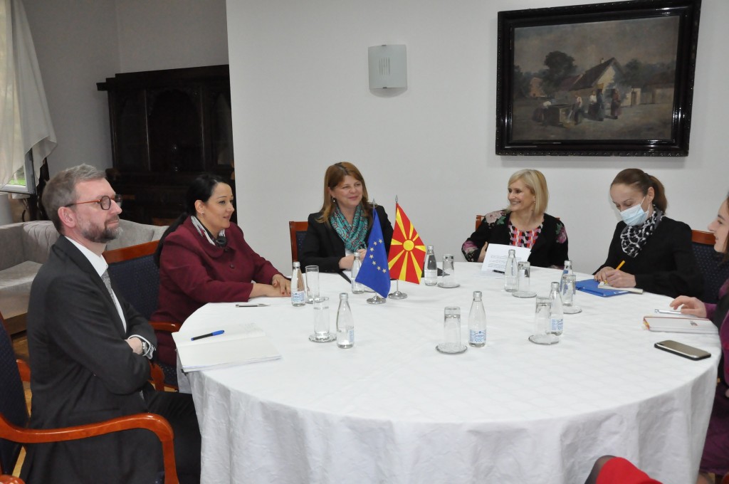 Билатерална средба со заменик-престедателката на ЕИБ, Лилјана Павлова